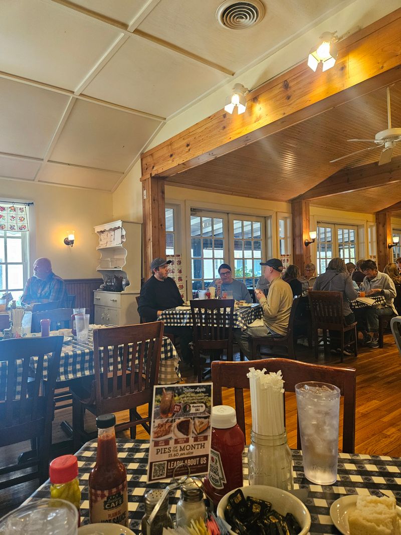 Loveless Cafe — Nashville