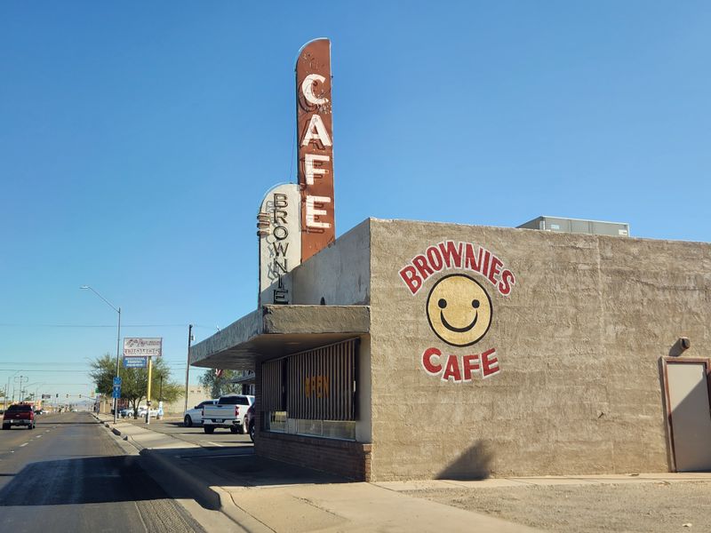 Brownie’s Cafe, Yuma