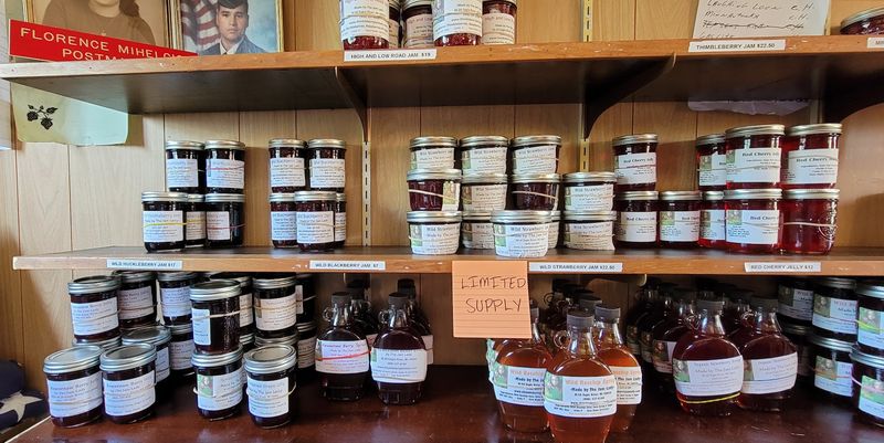 Browse Berry Delicious Markets Thoughtfully