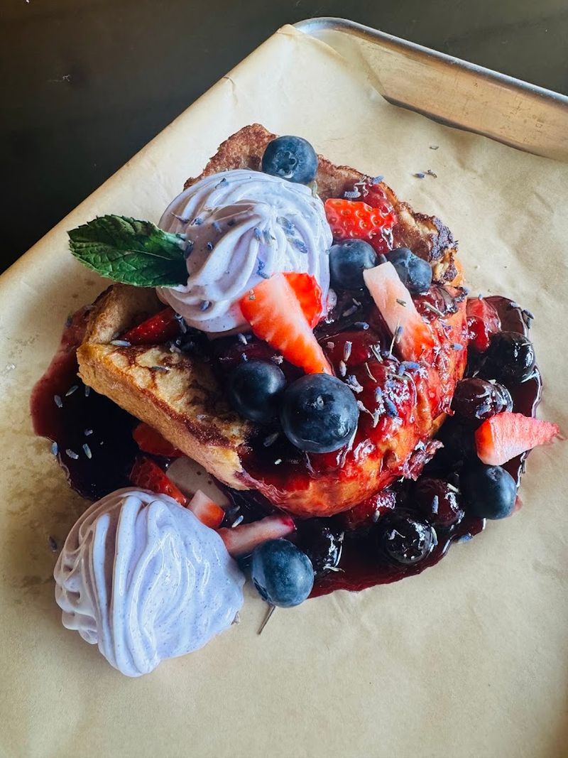 Brunch Hours That Make Weekends Worth Waking Up For