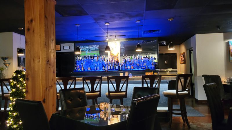 Luna Bella, Hot Springs