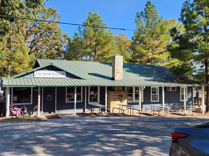 Anchor Pointe Restaurant 