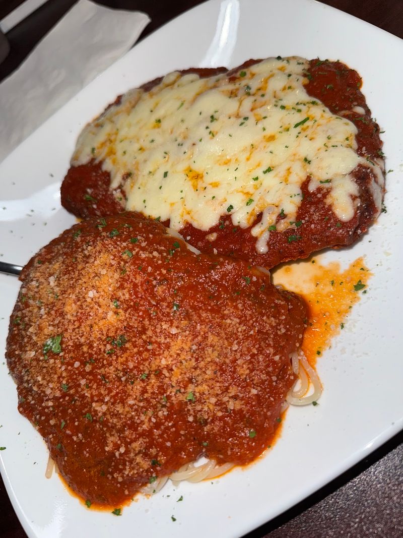 Bubbly Baked Pastas Steal The Spotlight Here Bubbly Baked Pastas Steal The Spotlight Here