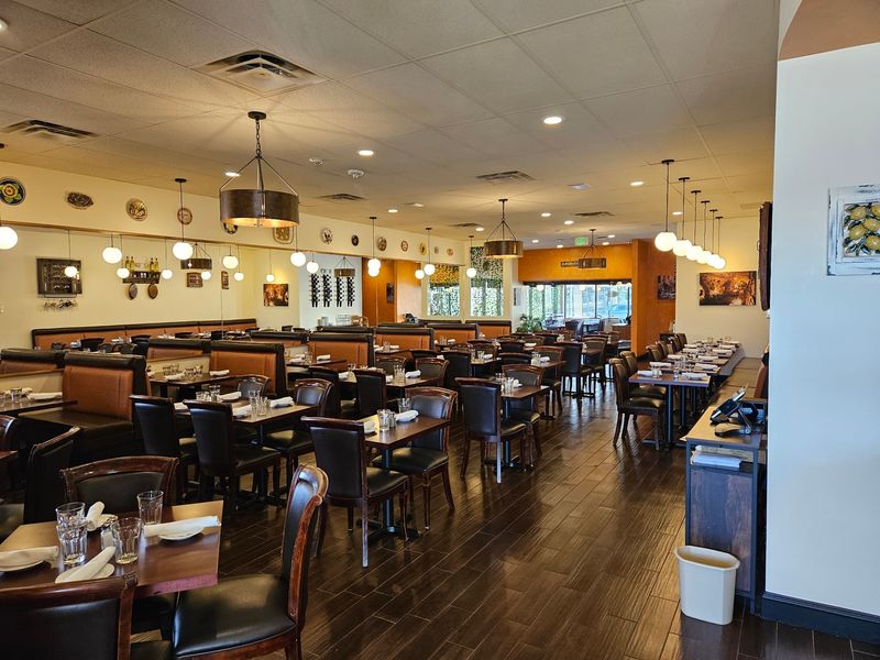 Bucatino Trattoria Romana, Lafayette