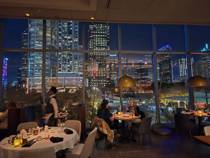 Perry's Steakhouse & Grille