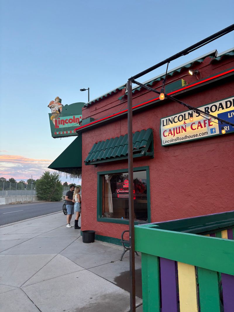 Lincoln's Roadhouse