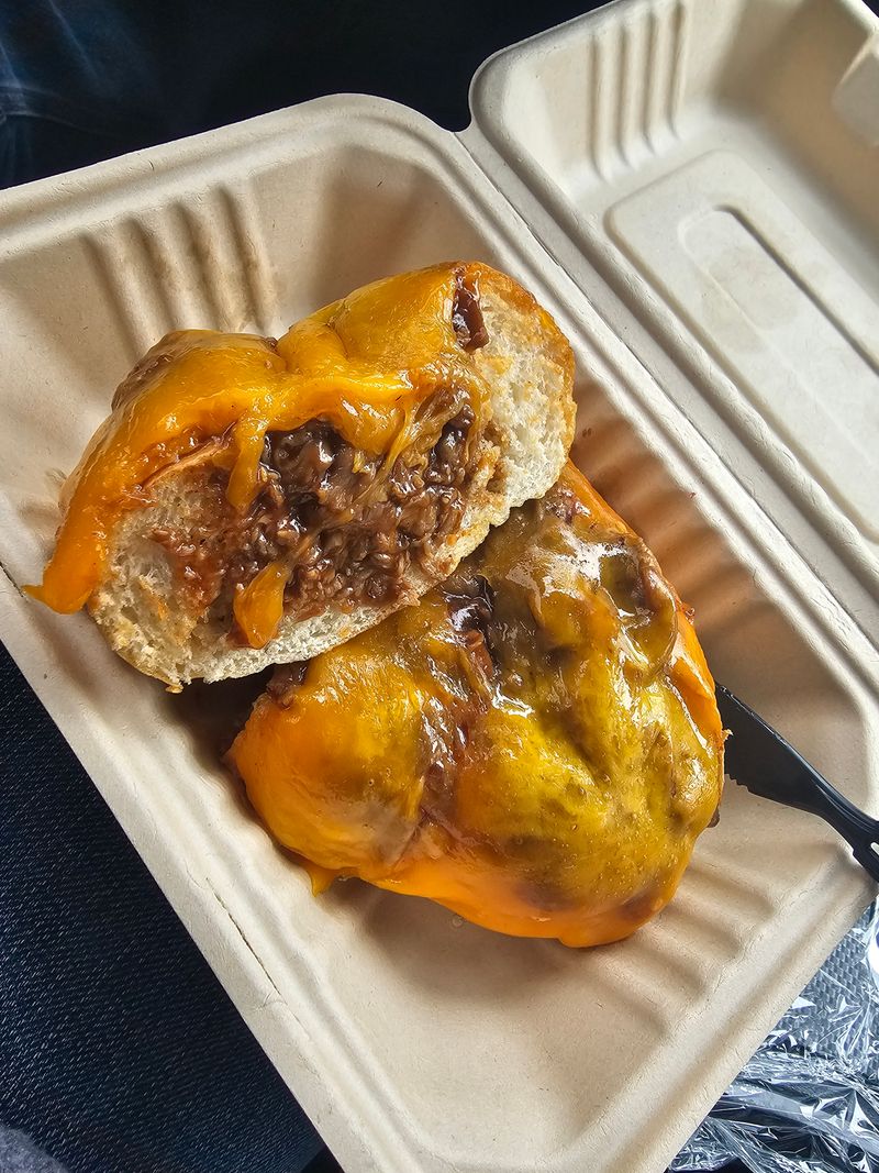 Hot Hero And The Crowd That Knows