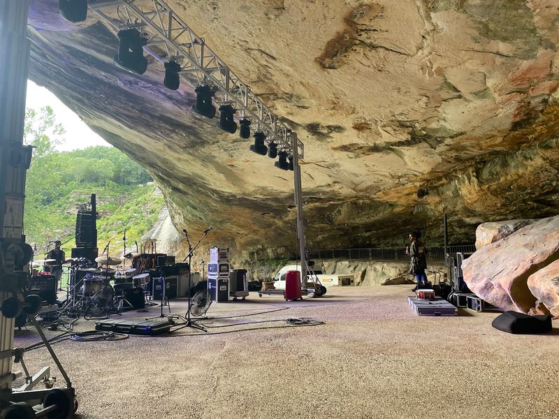 Build a Southern Illinois Weekend Around the Concert Build a Southern Illinois Weekend Around the Concert