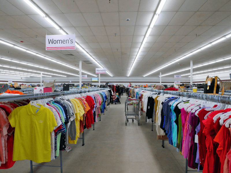 Building a Full Wardrobe Without Breaking the Bank in Arvada Building a Full Wardrobe Without Breaking the Bank in Arvada