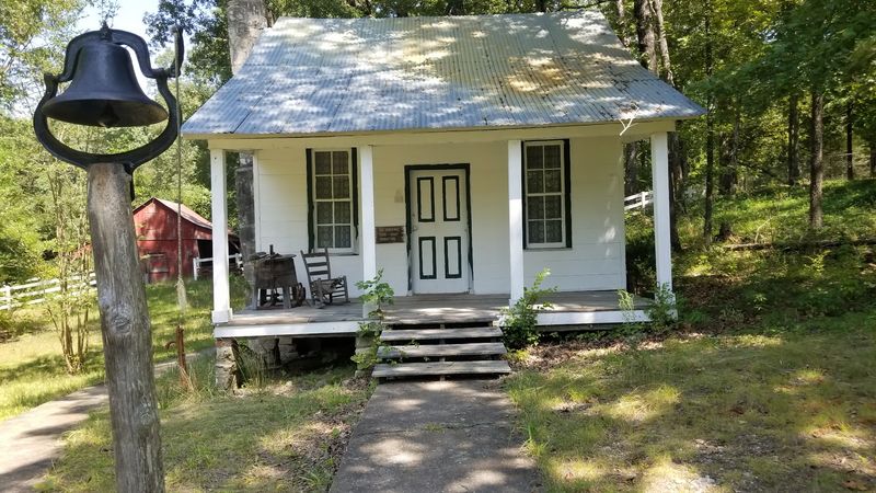 Gemstone Panning For An Interactive Hands-On Experience