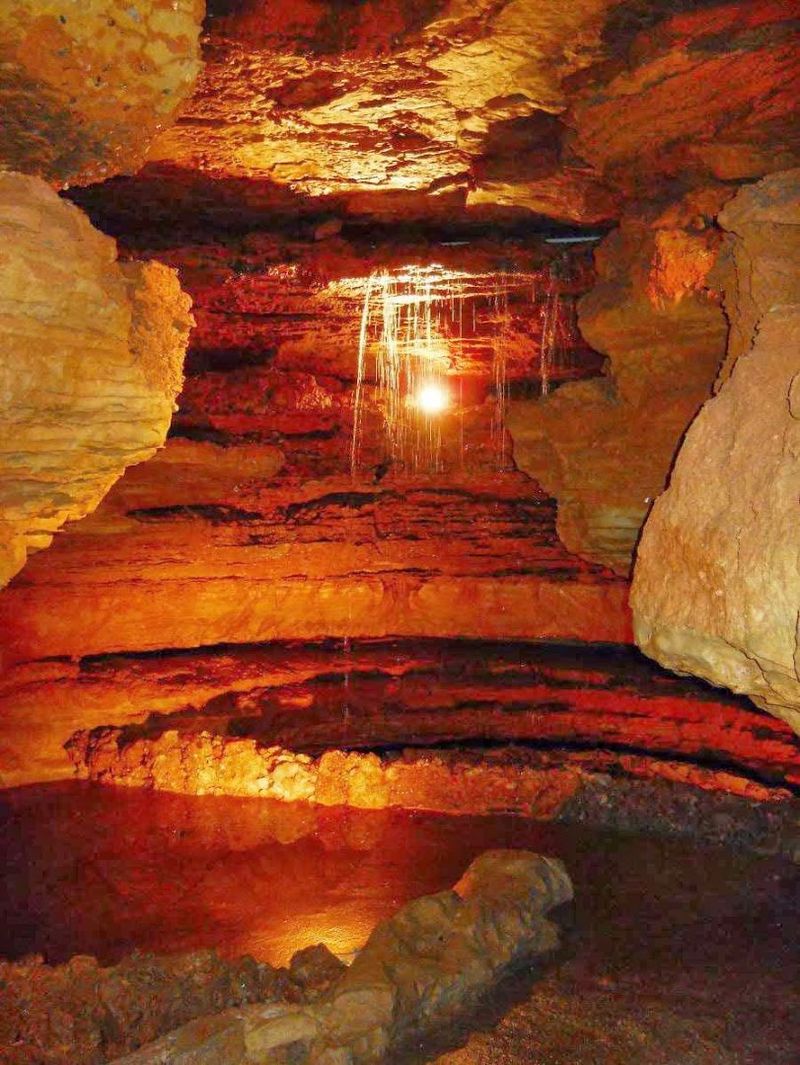 Bull Shoals Caverns