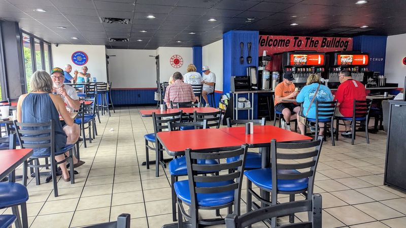 Bulldog Restaurant, Bald Knob