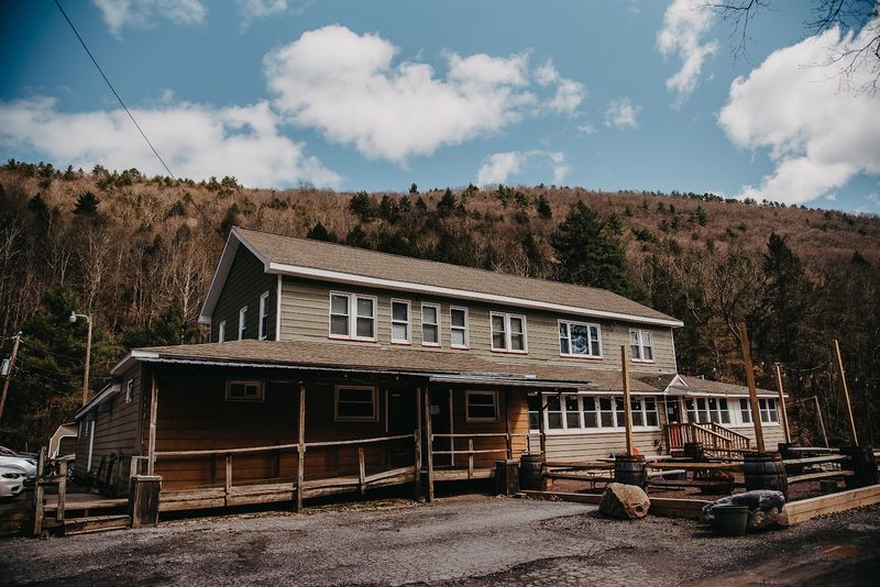 Forksville Inn & Tavern, Forksville