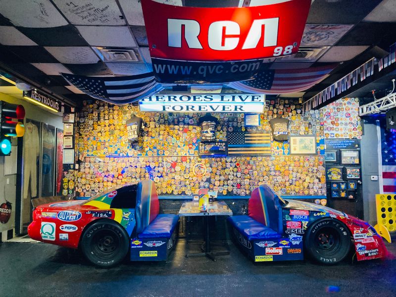 Cruisin’ Cafe Bar & Grill (Daytona Beach)