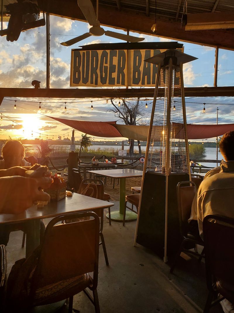 Burger Barge, East Peoria, IL Burger Barge, East Peoria, IL