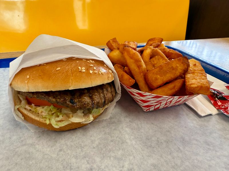 Crown Burgers – Denver