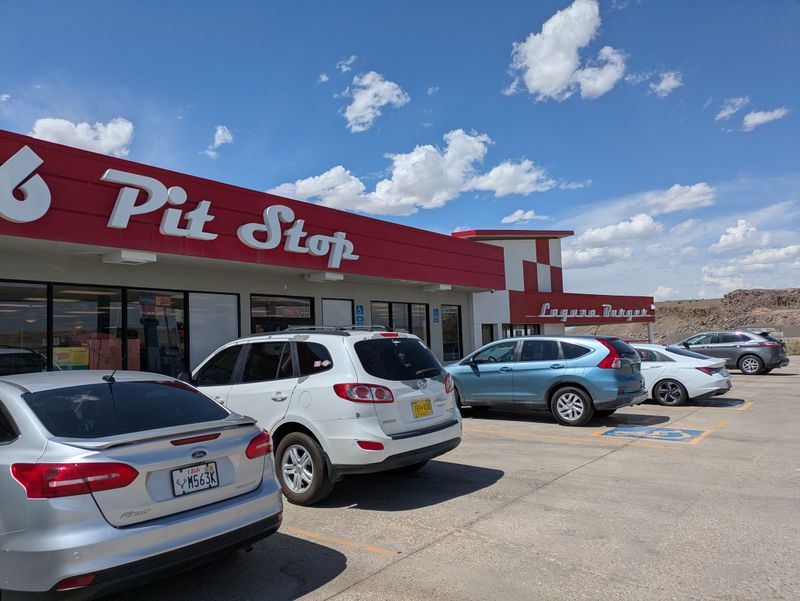 Laguna Burger (66 Pit Stop / Laguna) — Laguna / Rio Puerco