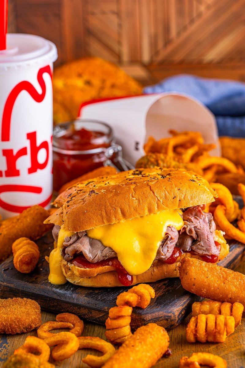 Arby's Classic Beef 'N Cheddar