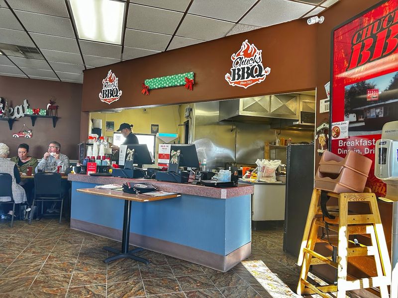 Chuck's BBQ - Herrin