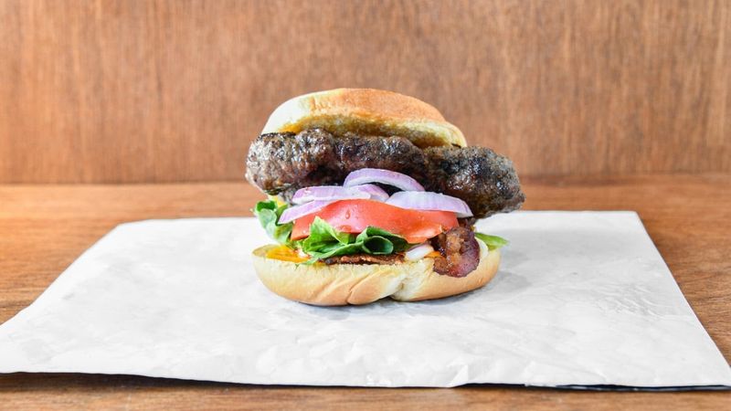 Burgers That Refuse To Play Second Fiddle Burgers That Refuse To Play Second Fiddle