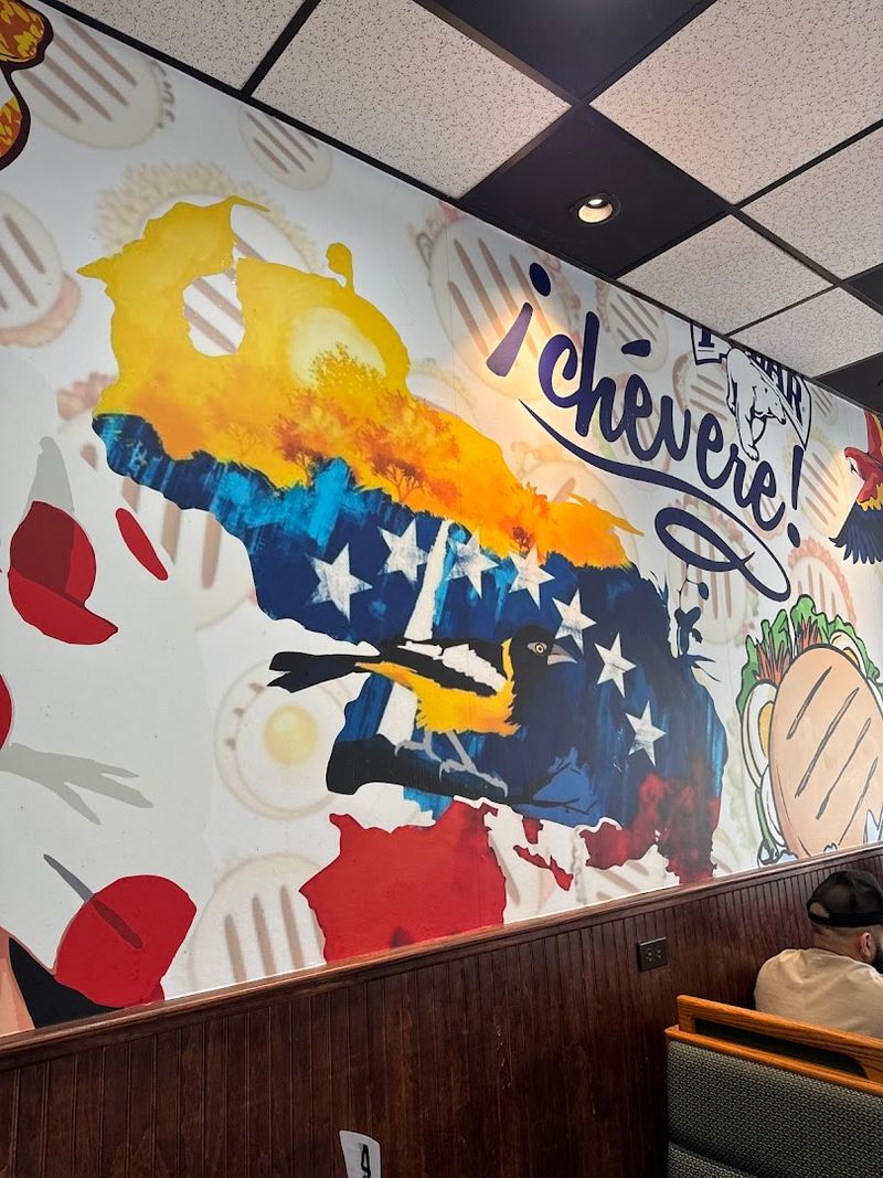 Issa's Restaurant Bar - Bartlett