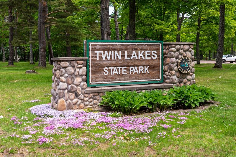 Twin Lakes State Park, Toivola