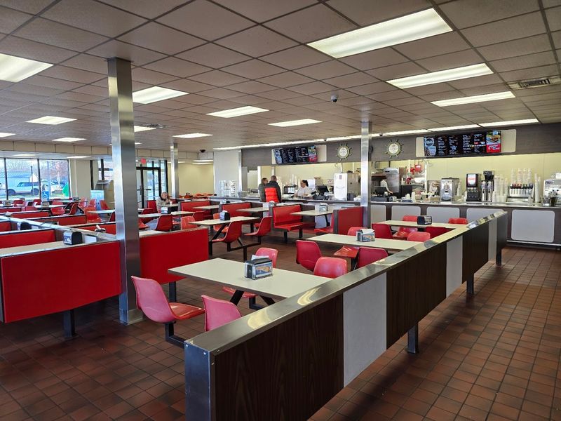 Kewpee Hamburgers, Lima