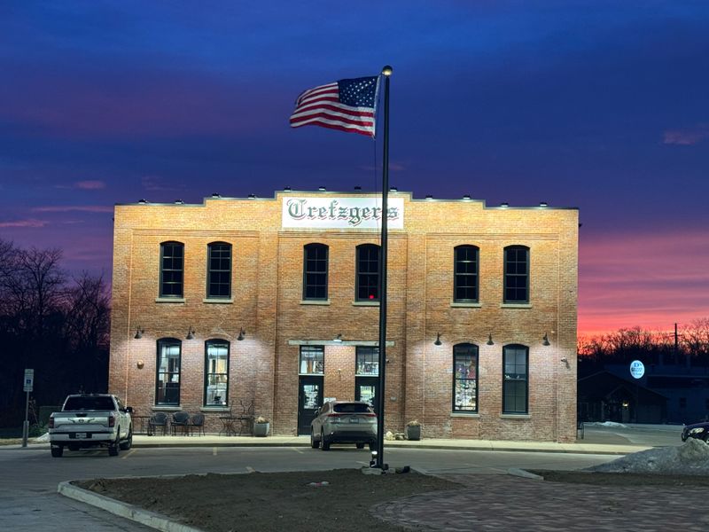 Trefzger's Bakery – Peoria Heights