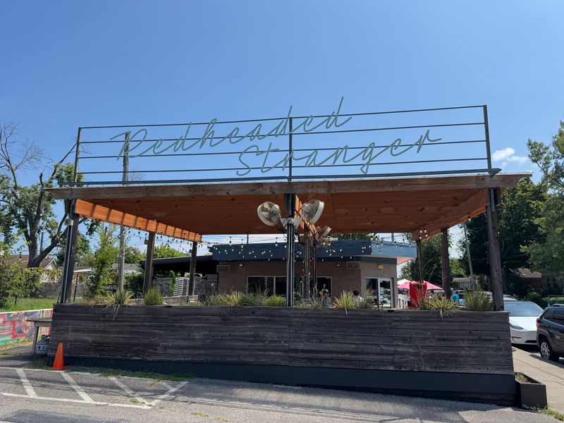 Redheaded Stranger – Nashville, Tennessee