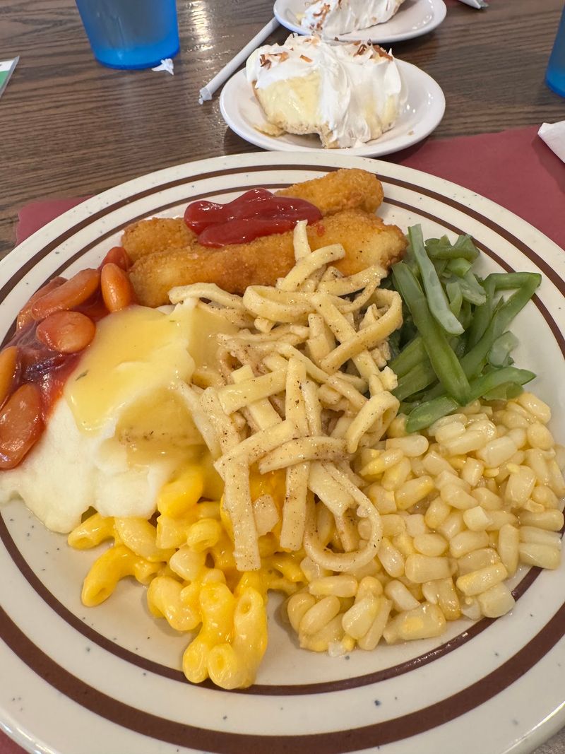 Buttered Noodles Are the Quiet Superstar Buttered Noodles Are the Quiet Superstar