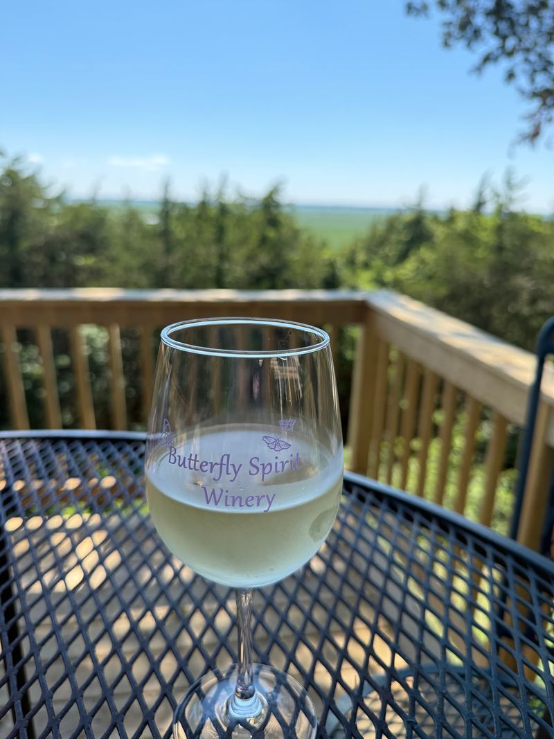 Butterfly Spirit Winery (Ursa, IL) Butterfly Spirit Winery (Ursa, IL)