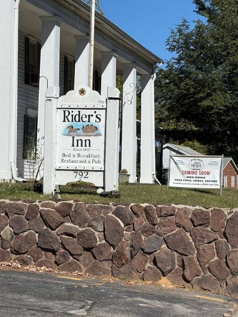 Rider's Inn, Painesville, Ohio