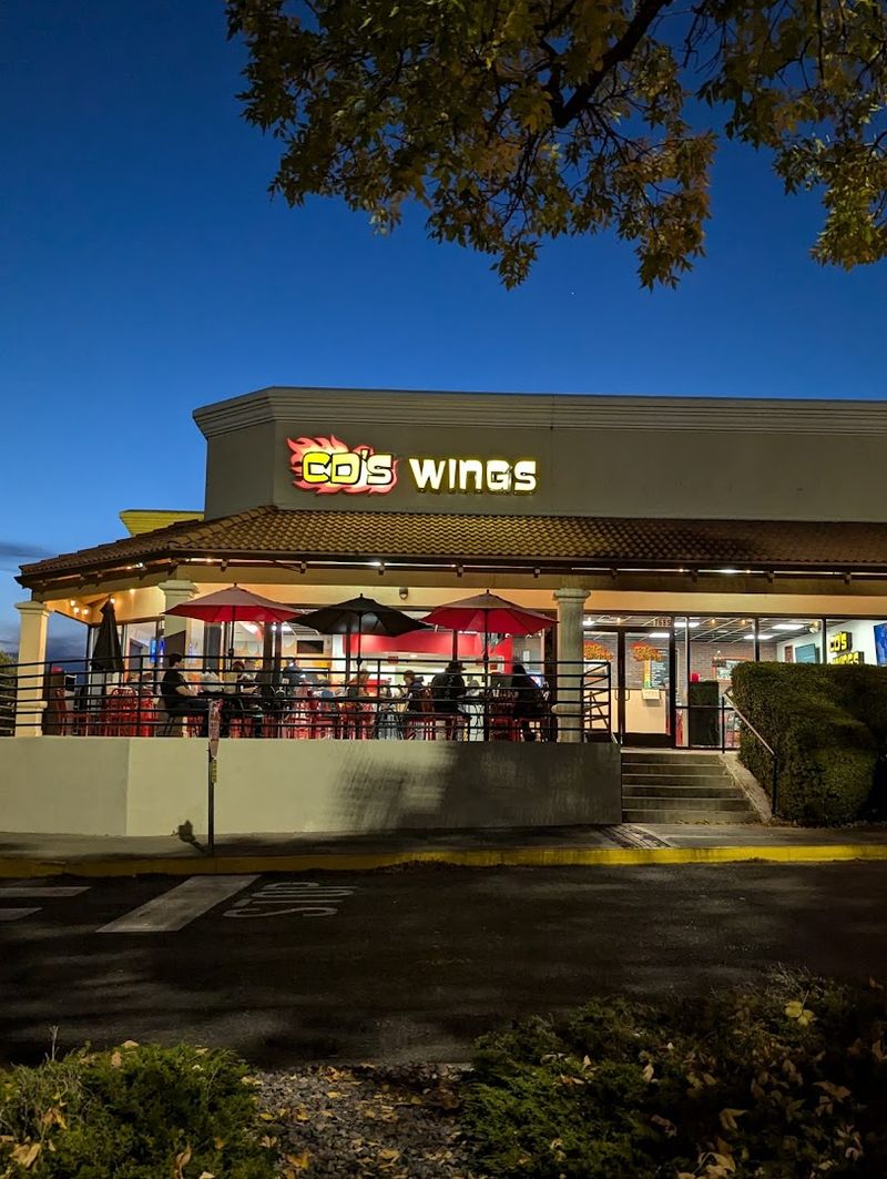 CD's Wings, Westminster CD's Wings, Westminster