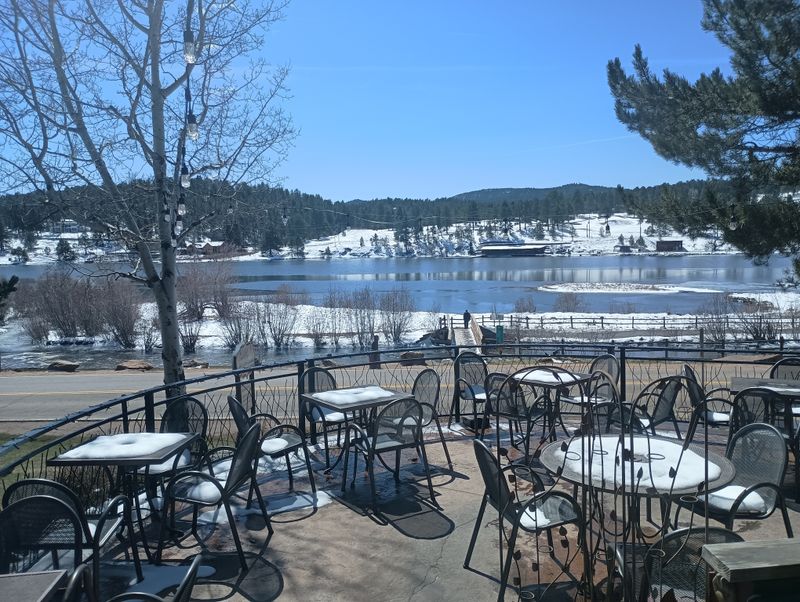 Willow Creek Restaurant