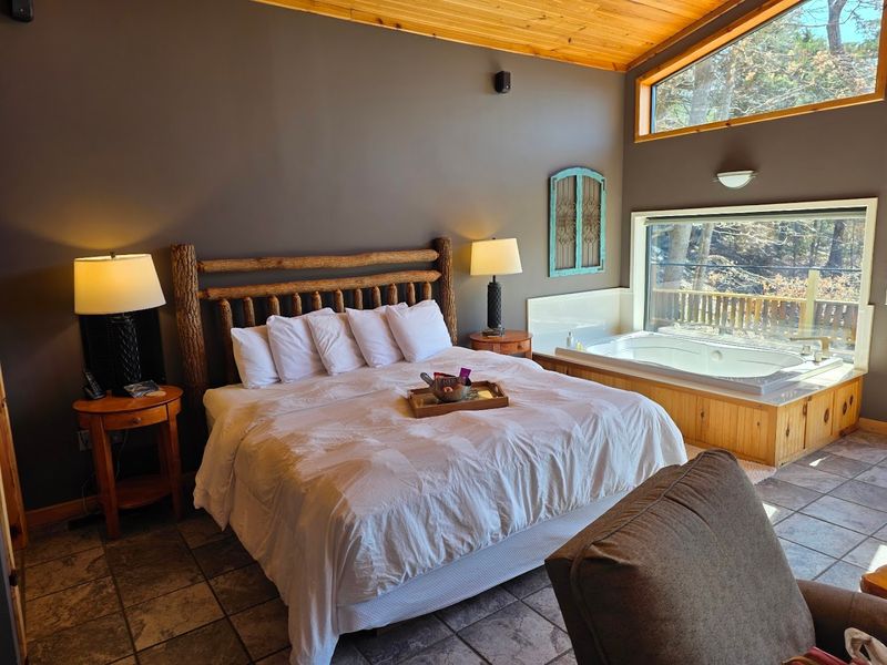 Cabin Evenings Under The Ozark Sky