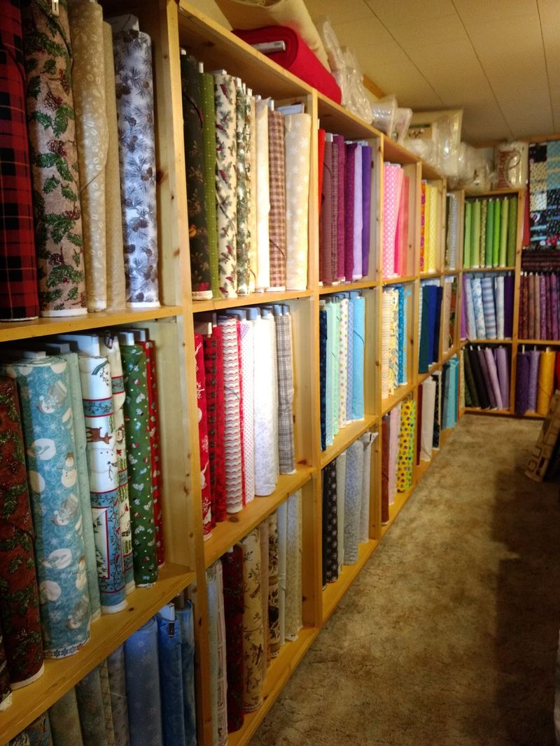 Cabin Quilts & Stitches, Grand Lake Cabin Quilts & Stitches, Grand Lake