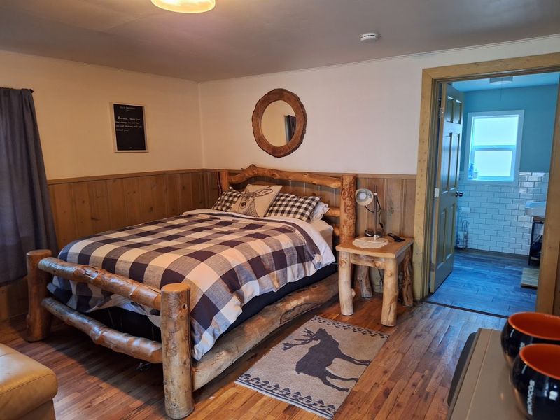 Cabins That Balance Rustic Character With Modern Comfort Cabins That Balance Rustic Character With Modern Comfort