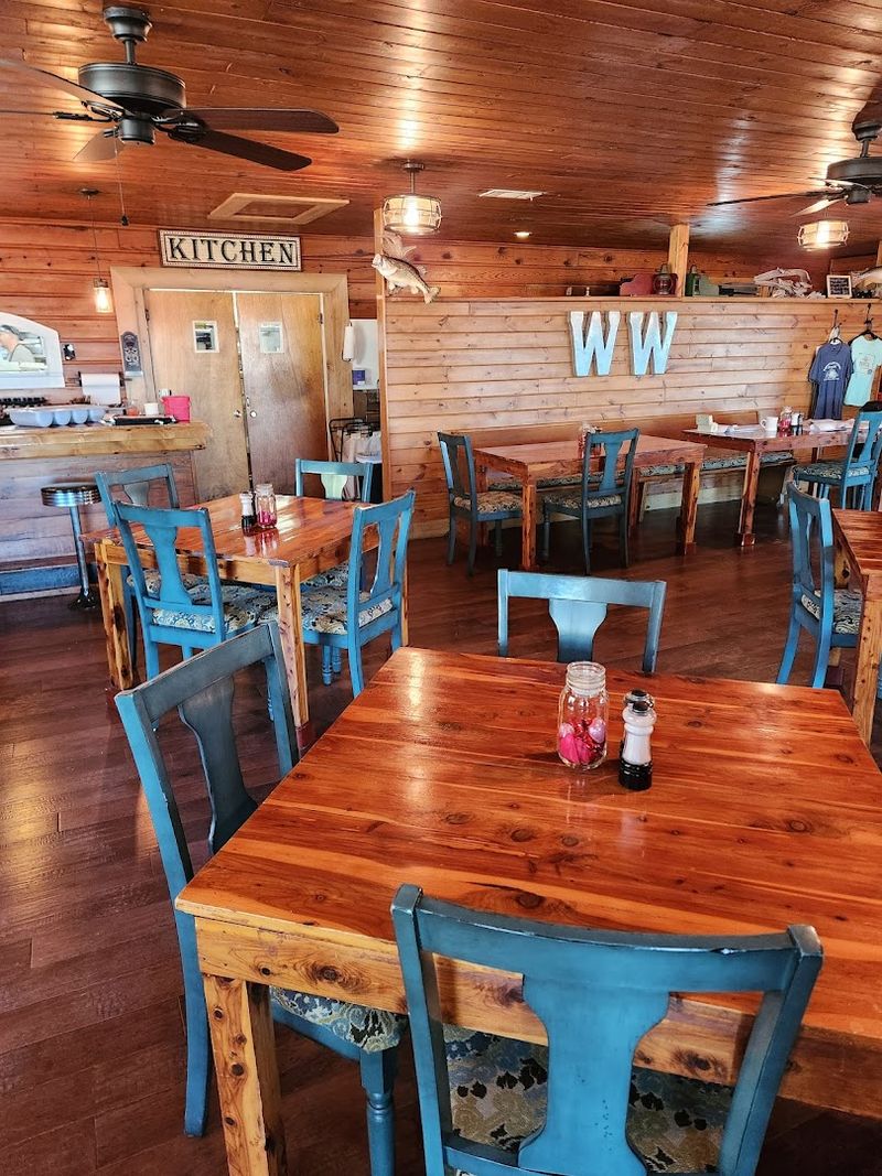 The Grill At Whispering Woods, Jordan