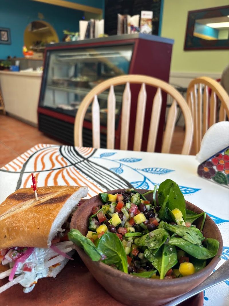 Cafe Carambola