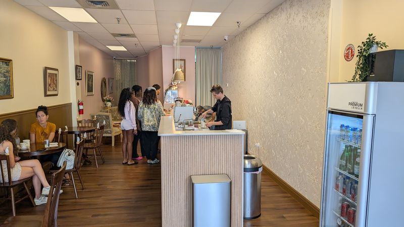 Cafe Cinnamour, Davie Cafe Cinnamour, Davie