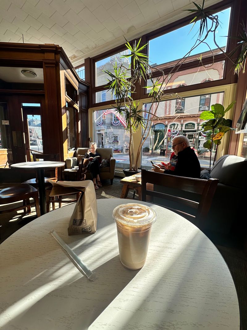 Cafe Creme, Bath