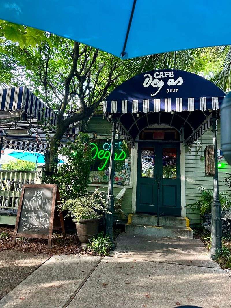 Cafe Degas