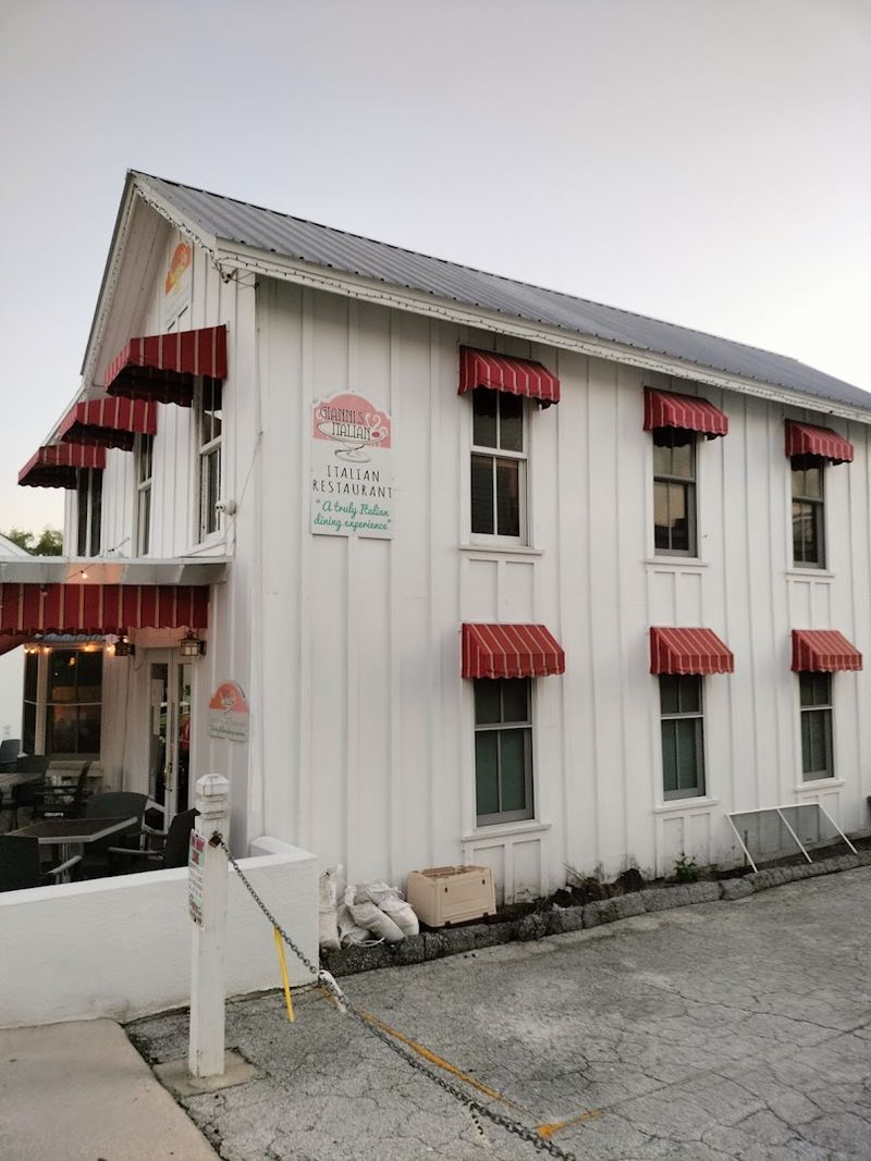 Cafe Gianni, Mount Dora Cafe Gianni, Mount Dora