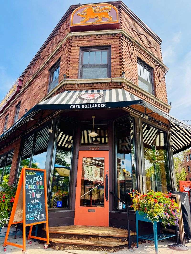 Café Hollander, Downer