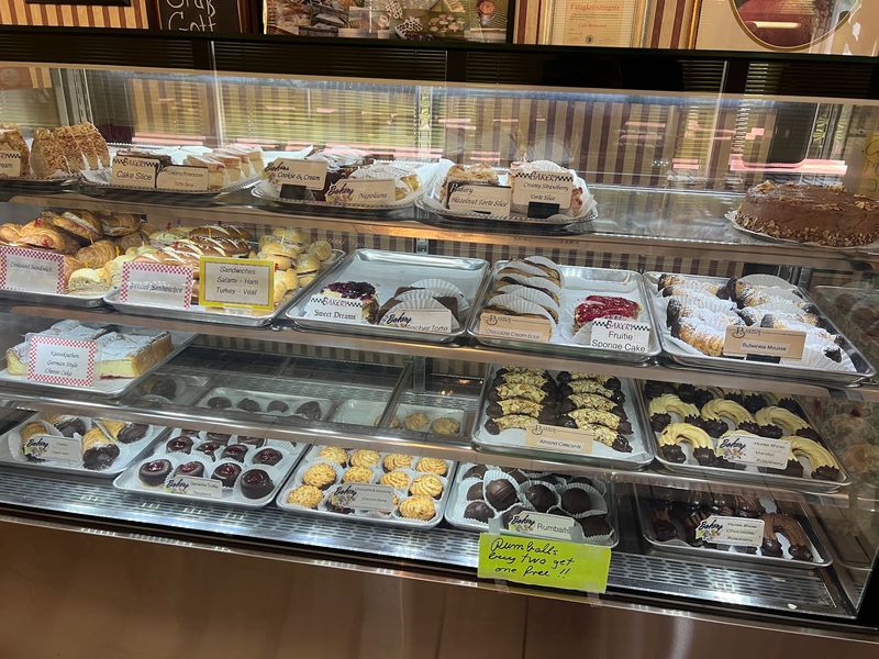 Cafe Mozart German Bakery, St. Petersburg