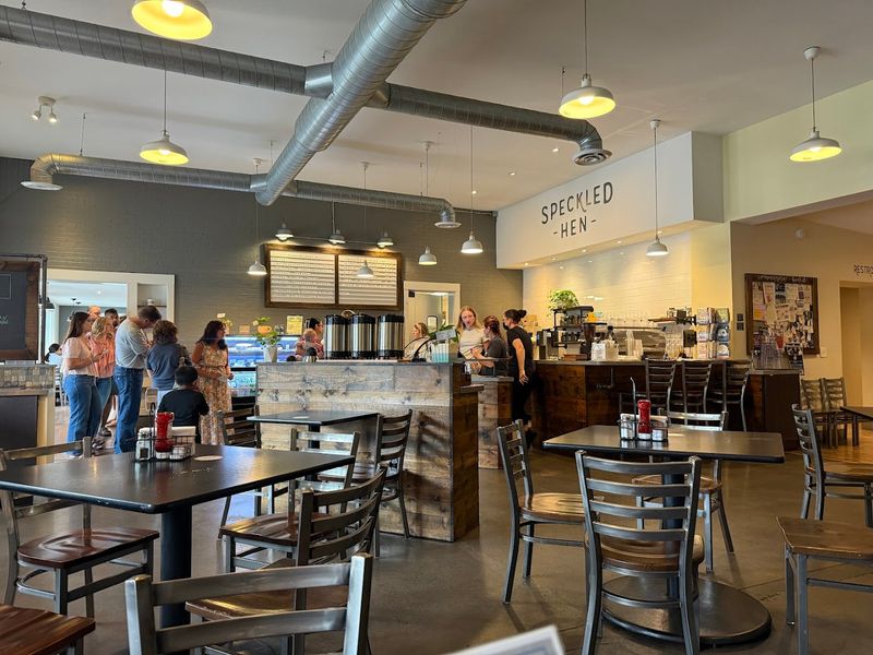 The Speckled Hen, Strasburg