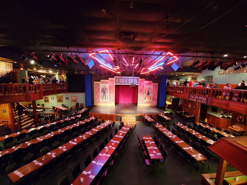Capone's Dinner & Show