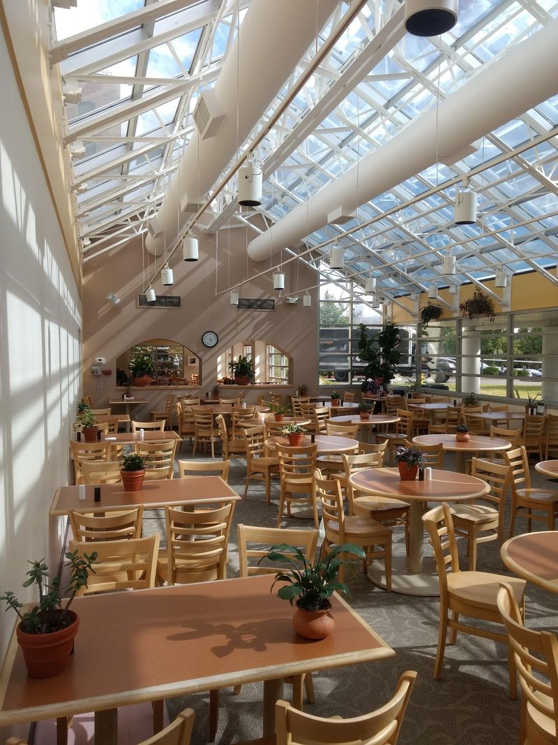 Cafeteria at UW Medical Center - Northwest