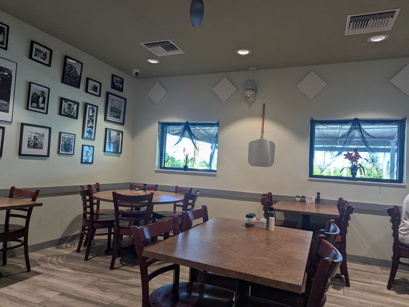 Mama's Italian Restaurant - Bartow