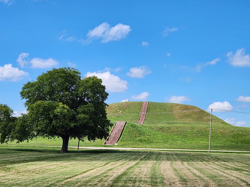 Cahokia Mounds UNESCO World Heritage Site